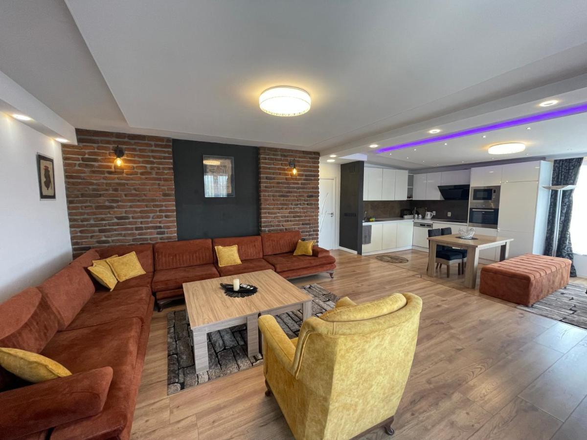 38 Apartment 1 Priştine Dış mekan fotoğraf